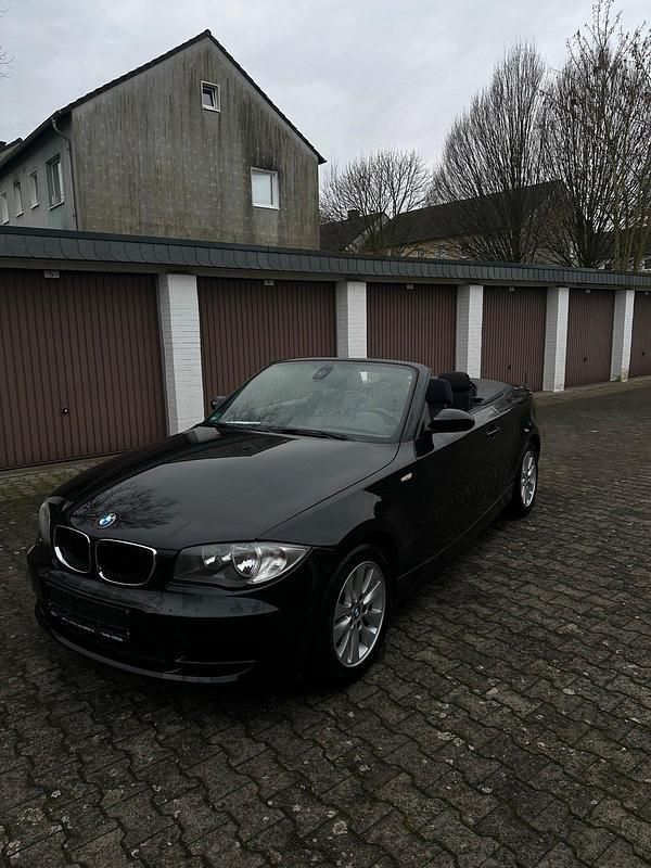 Gebraucht BMW 118 Cabriolet 143 PS (105 kW) 2008 Schwarz Cabrio