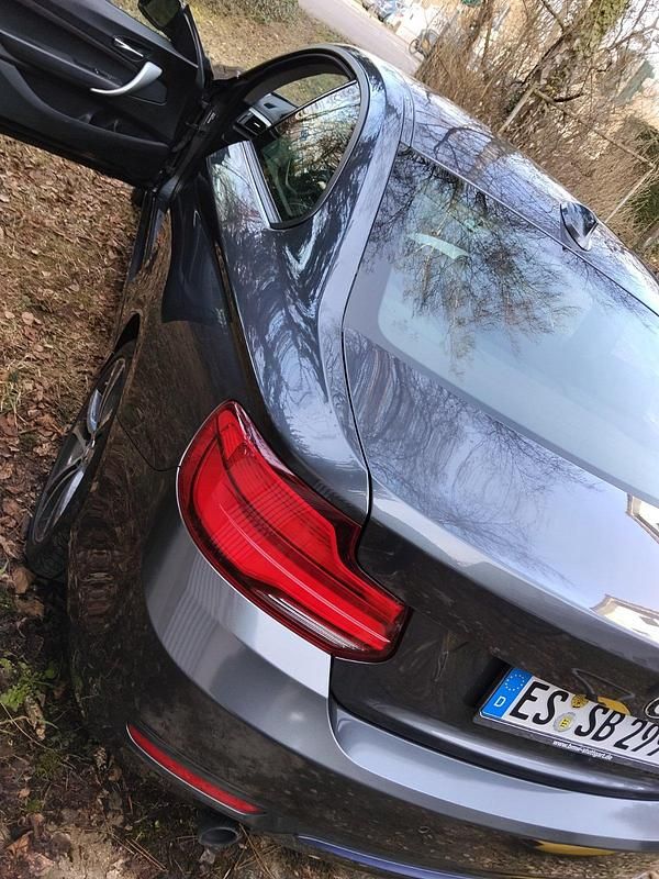 Gebraucht BMW 220 184 PS (135 kW) 2016 Grau Coupé