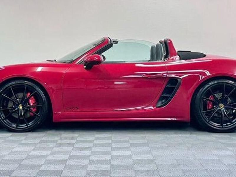 Gebraucht Porsche Boxster 366 PS (269 kW) 2018 Rot Cabrio