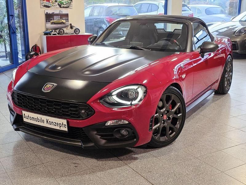 Rot Gebraucht 2017 Abarth 124 Spider Cabrio | 25.800 € (Guter Preis) - Bild 1/4