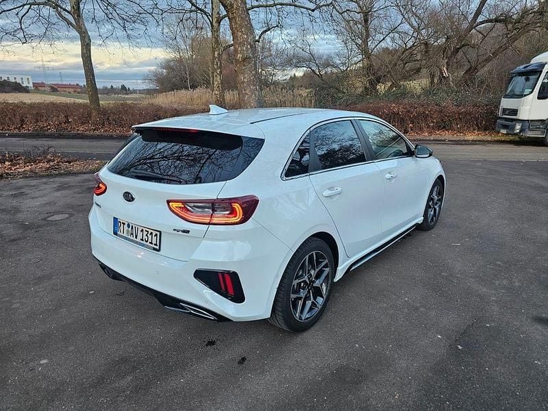 Gebraucht Kia Ceed GT GT-Line 140 PS (102 kW) 2020 Schwarz Limousine