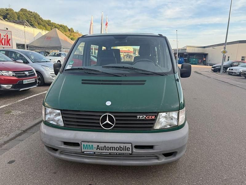 Gebraucht Mercedes Vito 122 PS (89 kW) 2003 Grün Van