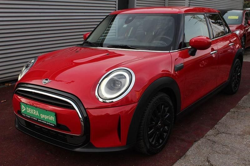 Rot Gebraucht 2023 Mini Cooper Classic Kleinwagen | 23.479 € (Fairer Preis) - Bild 1/4