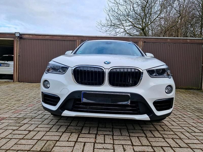 Gebraucht BMW X1 Sport Line 192 PS (141 kW) 2018 Weiß SUV
