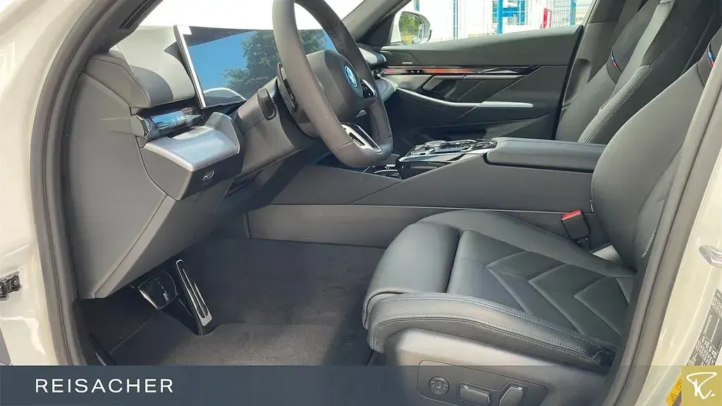 Gebraucht BMW i5 M Sport 289 kW (394 PS) 2026 Weiß Kombi