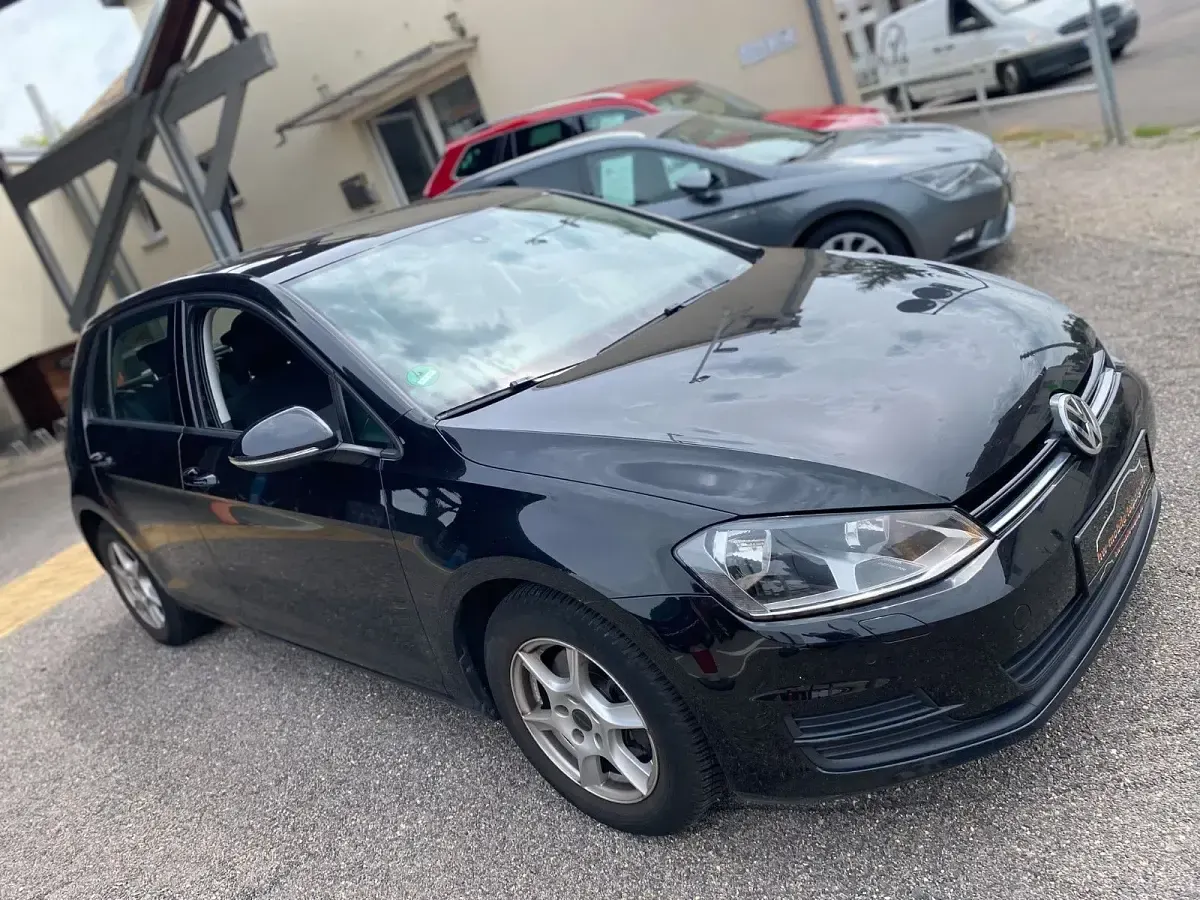 Gebraucht VW Golf VII Trendline 86 PS (63 kW) 2013 Limousine