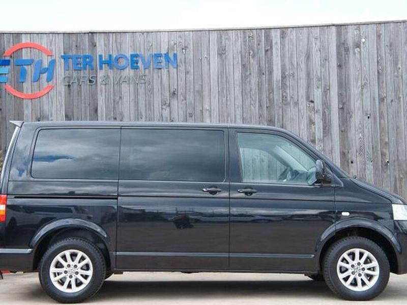 Gebraucht VW Transporter 131 PS (96 kW) 2006 Schwarz Van