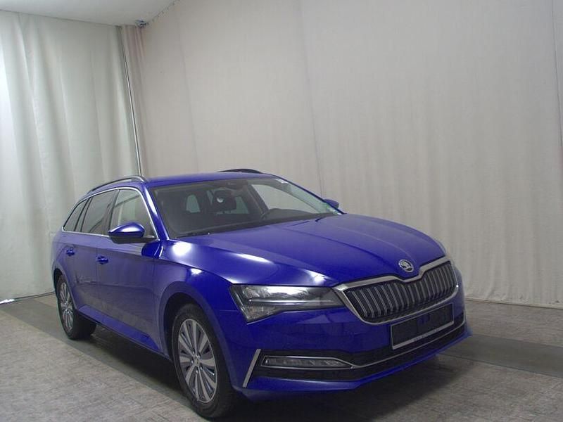 Gebraucht Skoda Superb 218 PS (160 kW) 2021 Blau
