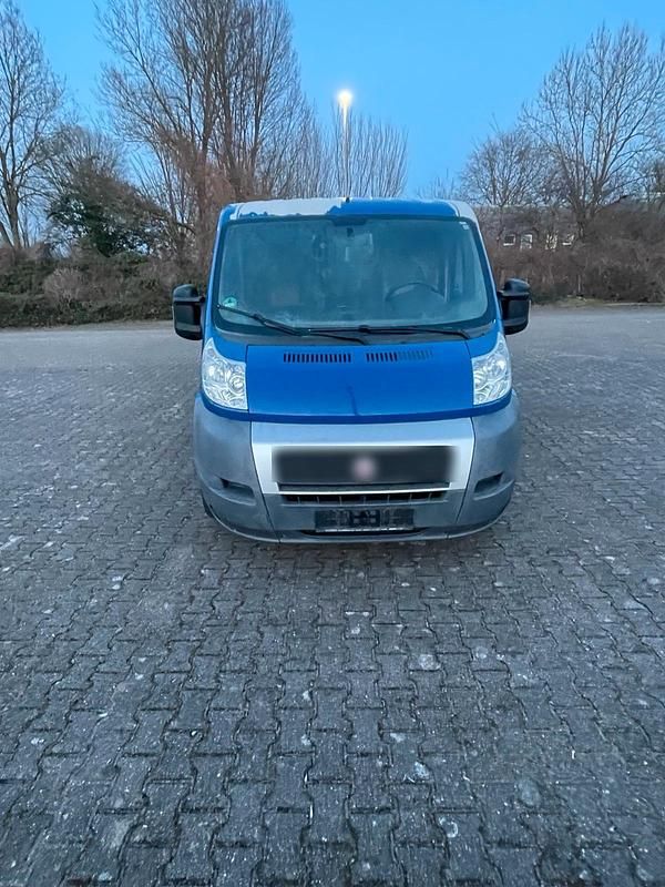 Blau Gebraucht 2009 Fiat Ducato Van | 4.200 € (Superpreis) - Bild 1/4