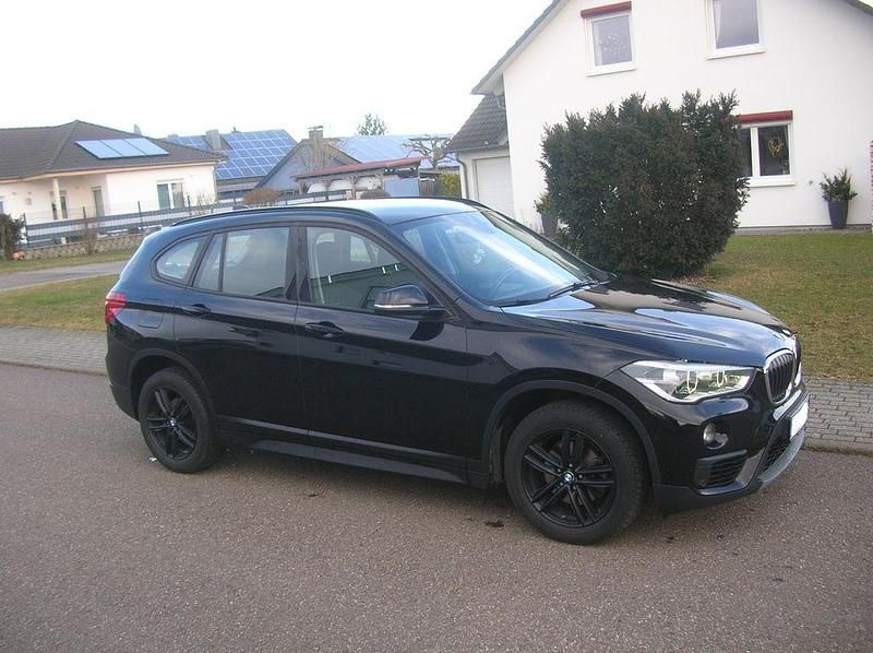 Gebraucht BMW X1 Advantage 140 PS (102 kW) 2018 Schwarz ii SUV