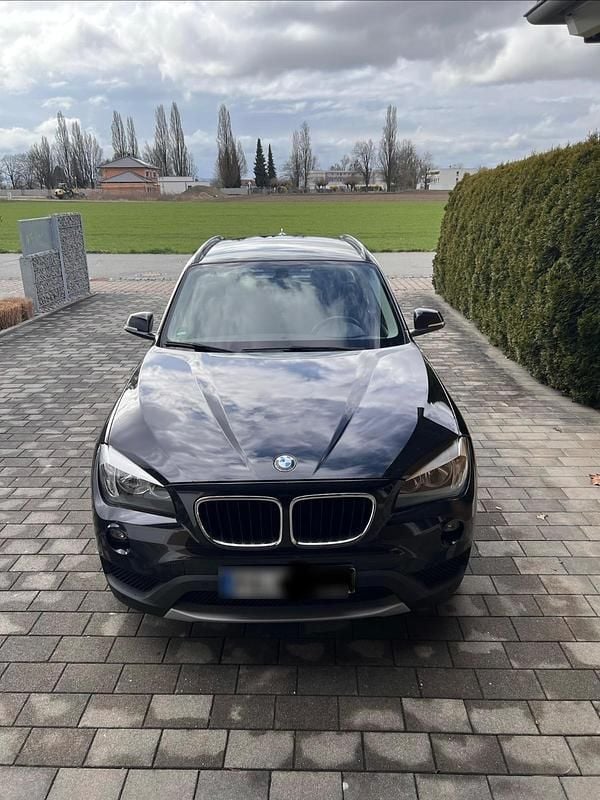Second-hand BMW X1 184 CP (135 kW) 2013 Negru SUV