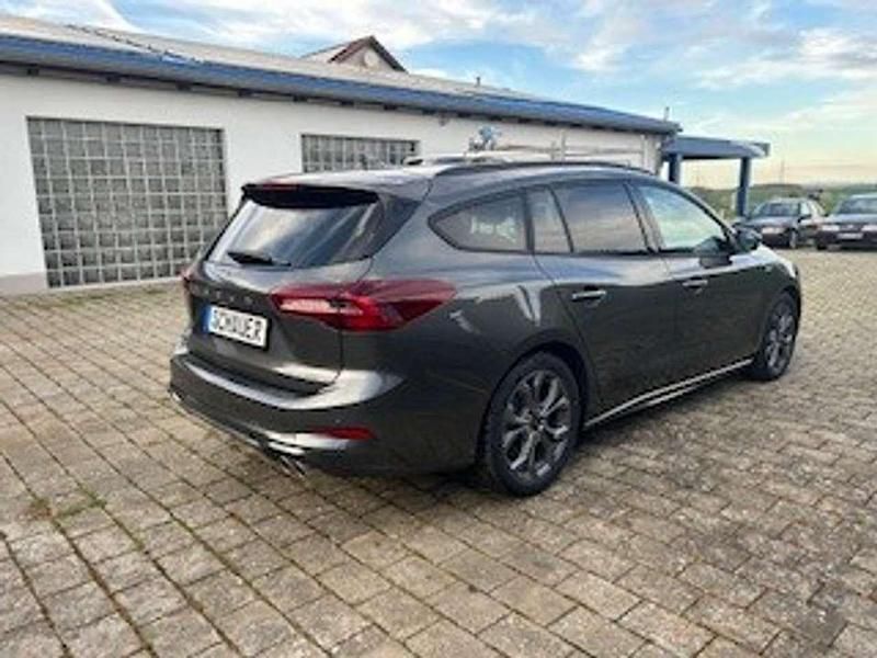 Neu Ford Focus ST-Line X 155 PS (114 kW) 2025 Magneticgrau Kombi