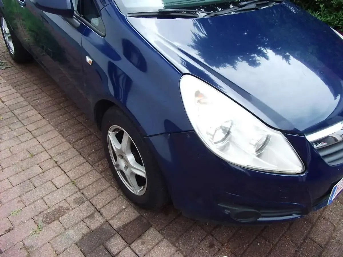 Gebraucht Opel Corsa Edition 69 PS (50 kW) 2009 Blau Kleinwagen