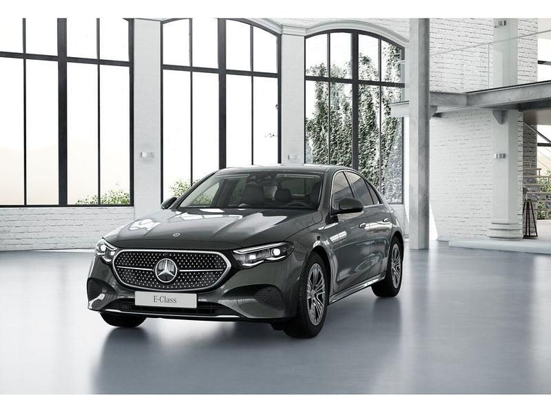 Gebraucht Mercedes E220 Avantgarde 197 PS (144 kW) 2025 Grau Limousine