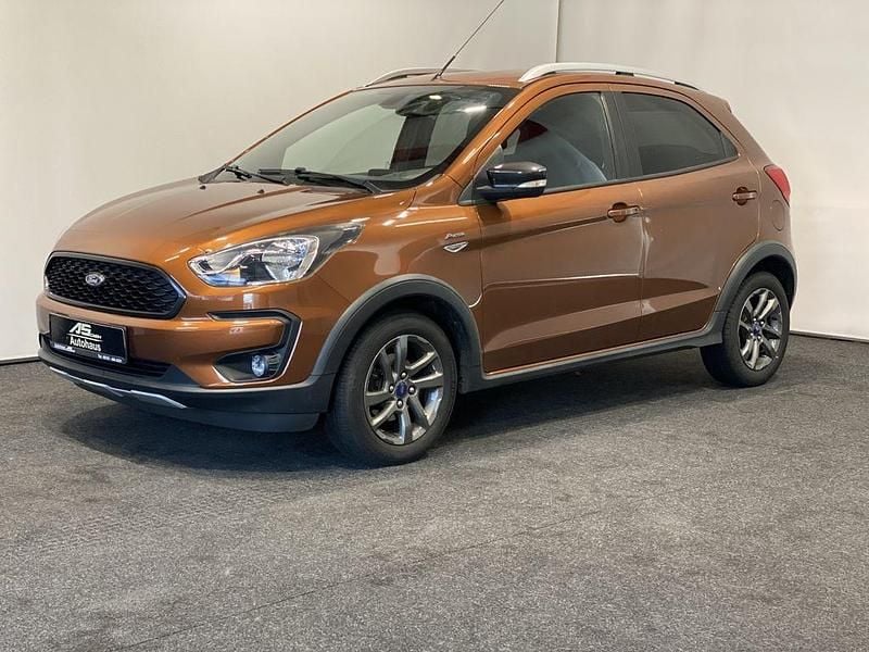 Havannabraun metallic Gebraucht 2018 Ford Ka Plus Active Kleinwagen | 9.450 € (Fairer Preis) - Bild 1/4