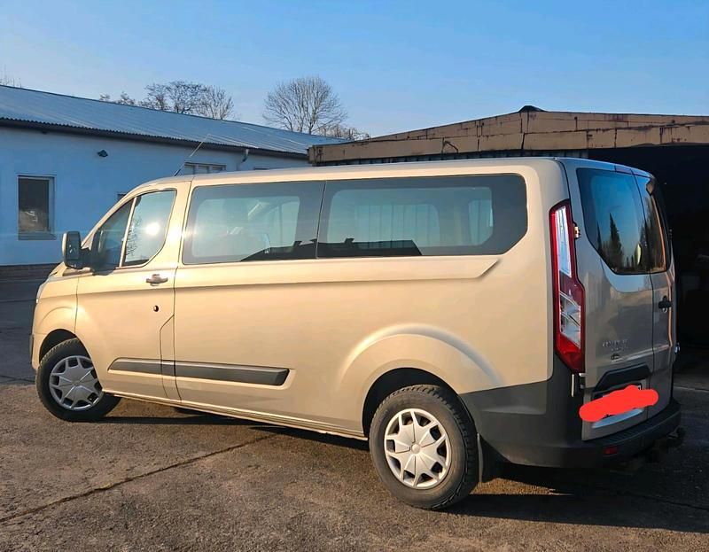 Gebraucht Ford Transit Custom 170 PS (125 kW) 2017 Silber Van / Kleinbus