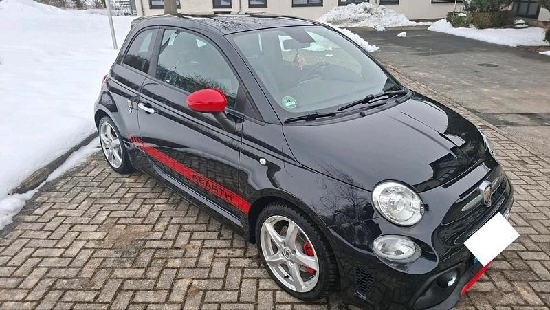 Gebraucht Abarth 595 Turismo 165 PS (121 kW) 2019 Schwarz Kleinwagen