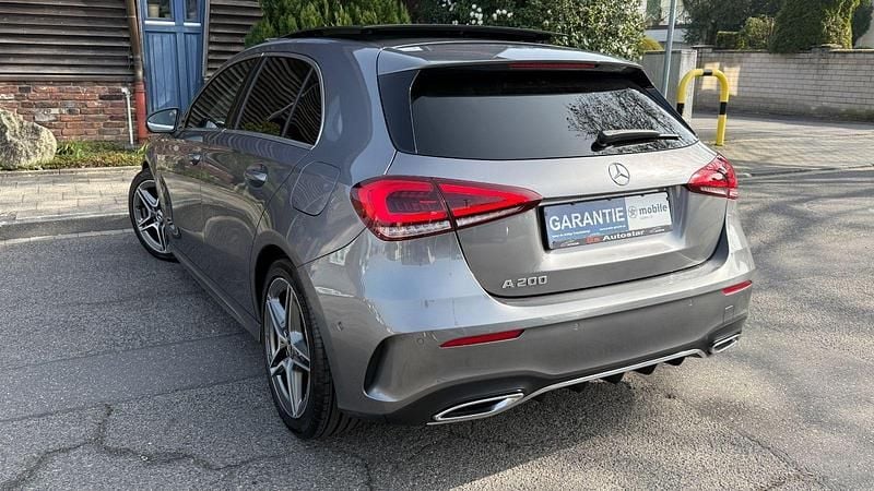 Gebraucht Mercedes A200 AMG 163 PS (119 kW) 2019 Grau Limousine