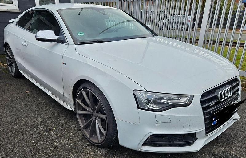 Weiß Gebraucht 2014 Audi A5 Sport Coupé | 16.900 € (Fairer Preis) - Bild 1/4