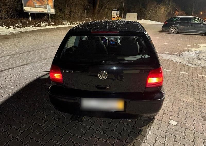 Gebraucht VW Polo 66 PS (48 kW) 2001 Schwarz Kleinwagen