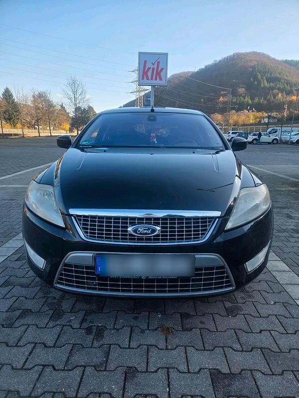 Schwarz Gebraucht 2008 Ford Mondeo Limousine | 3.000 € (Etwas zu teuer) - Bild 1/4