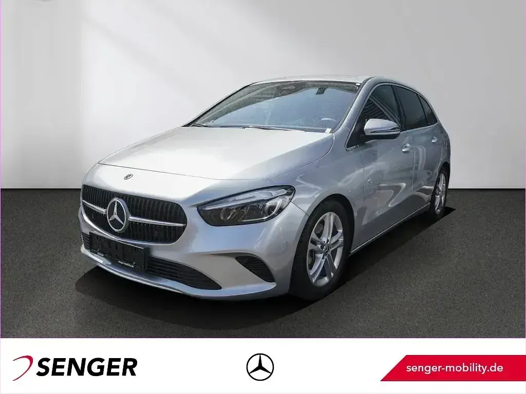 Gebraucht Mercedes B200 Progressive 150 PS (110 kW) 2025 Kleinwagen