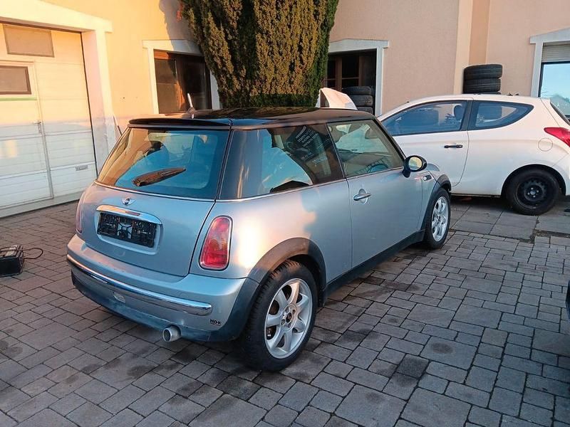 Gebraucht Mini Cooper 116 PS (85 kW) 2002 Silber Kleinwagen
