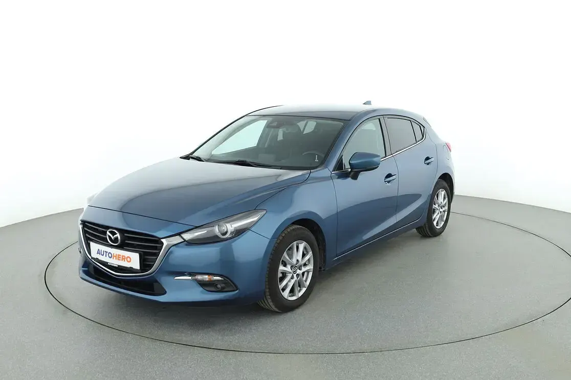 Używany Mazda 3 Exclusive-Line 120 KM (88 kW) 2017 Sedan/Limuzyna
