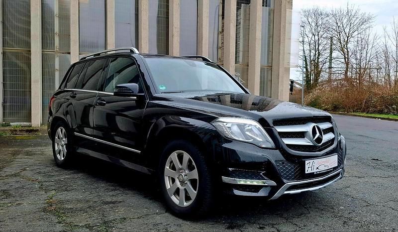 Gebraucht Mercedes GLK250 204 PS (150 kW) 2012 Schwarz SUV
