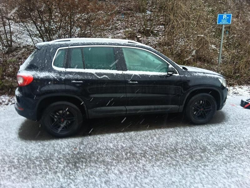 Gebraucht VW Tiguan Sport 200 PS (147 kW) 2008 Schwarz SUV