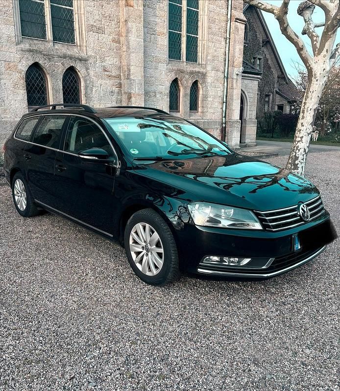 Gebraucht VW Passat 140 PS (102 kW) 2014 Schwarz Kombi