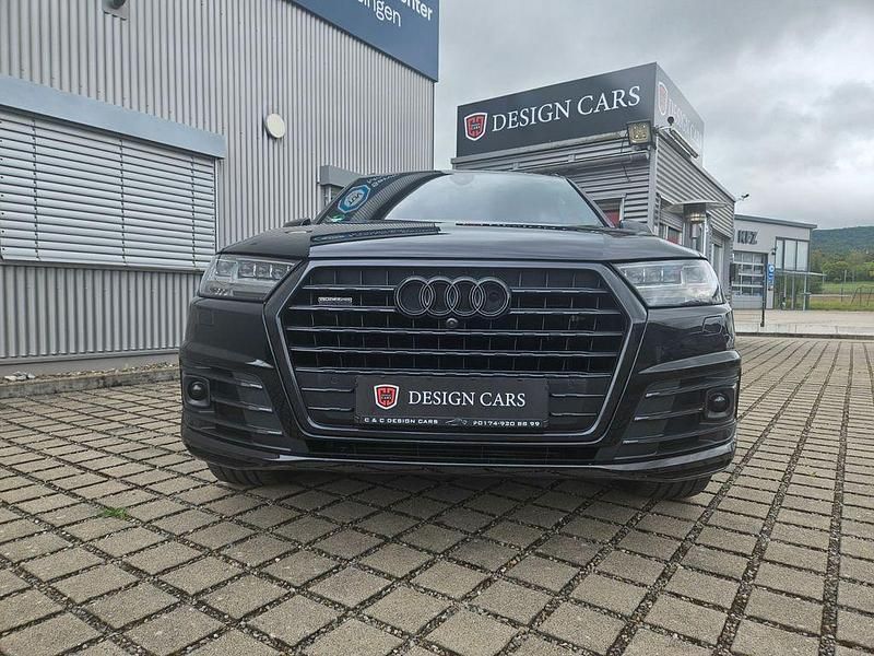 Gebraucht Audi Q7 S-Line 272 PS (200 kW) 2016 Orcaschwarz/deep black SUV