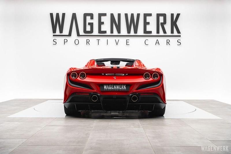 Gebraucht Ferrari F8 721 PS (530 kW) 2021 Rot Cabrio