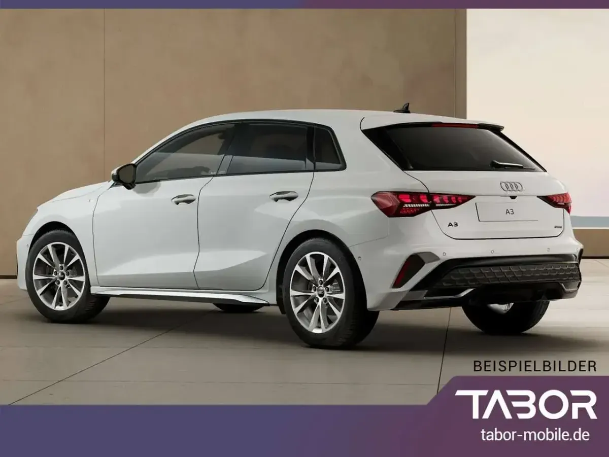 Nowe Audi A3 S-Line 204 KM (150 kW) 2025 Biały Sedan/Limuzyna