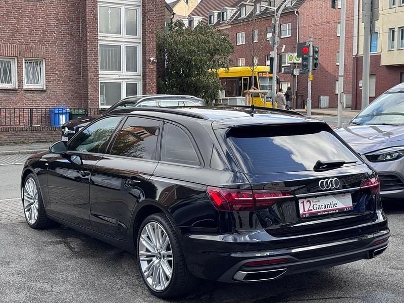 Gebraucht Audi A4 Sport 204 PS (150 kW) 2020 Schwarz Kombi