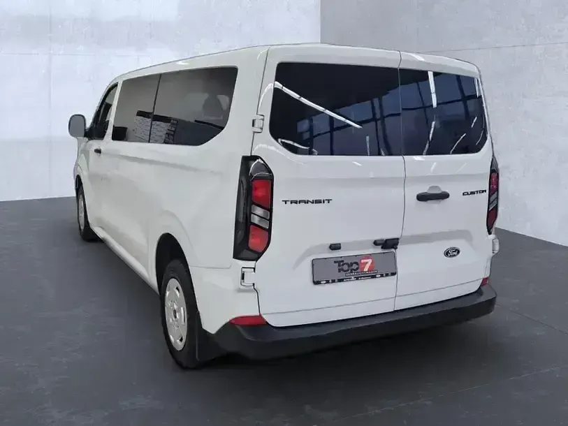 Gebraucht Ford Transit Custom Trend 136 PS (100 kW) 2025 Frostweiß (weiß) Kombi