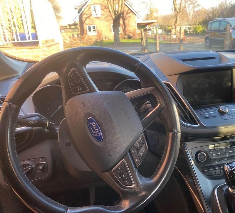 Gebraucht Ford Grand C-Max Business Edition 150 PS (110 kW) 2015 Grau Van / Kleinbus