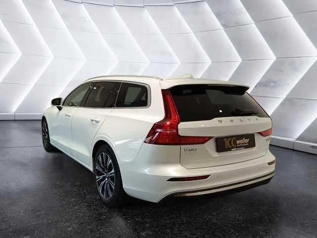 Gebraucht Volvo V60 184 PS (135 kW) 2023 Kombi