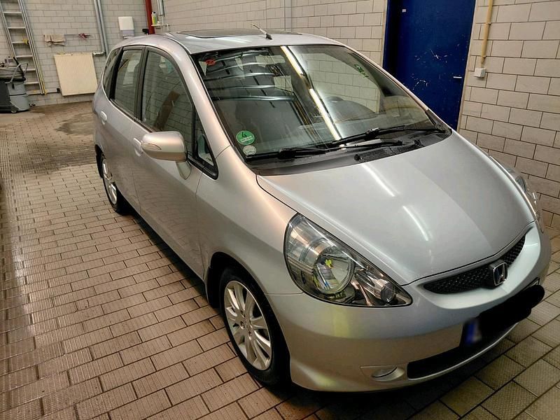 Gebraucht Honda Jazz 83 PS (61 kW) 2007 Silber Kleinwagen