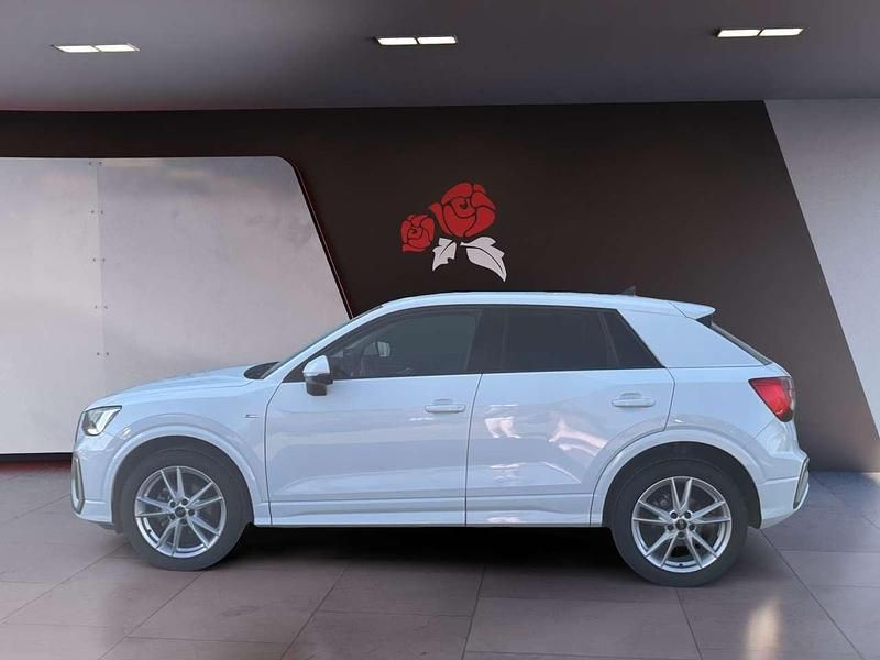 Gebraucht Audi Q2 S-Line 150 PS (110 kW) 2025 Gletscherweiß metallic SUV