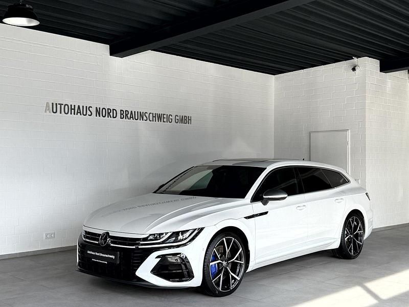 Gebraucht VW Arteon R 320 PS (235 kW) 2023 Oryxweiß perlmutteffekt Kombi
