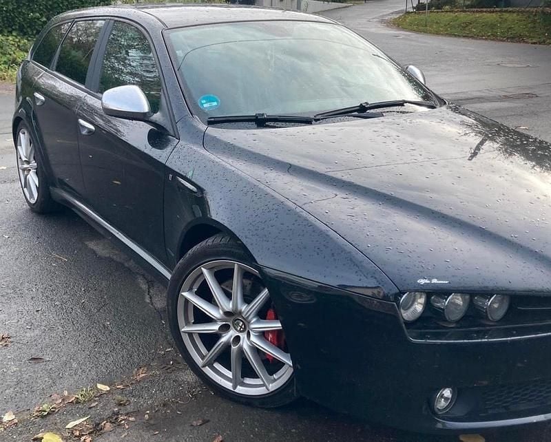 Gebraucht 2010 Alfa Romeo 159 Kombi | 3.800 € (Fairer Preis) - Bild 1/4