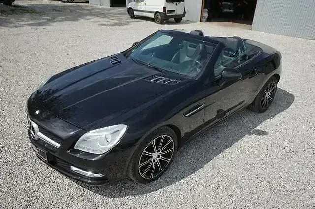 Gebraucht Mercedes SLK250 204 PS (150 kW) 2012 Schwarz Cabrio