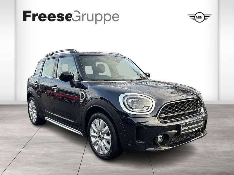 Mini yours enigmatic black met Gebraucht 2021 Mini Cooper S Countryman SUV | 25.490 € (Fairer Preis) - Bild 1/4