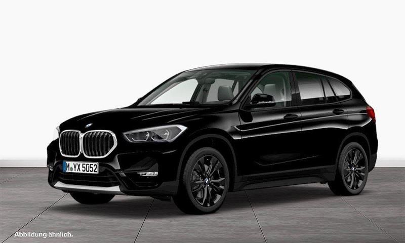 Schwarz Gebraucht 2021 BMW X1 Sport Line SUV | 28.490 € (Fairer Preis) - Bild 1/3