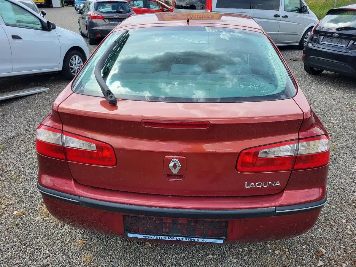 Gebraucht Renault Laguna II 120 PS (88 kW) 2004 Rot Limousine