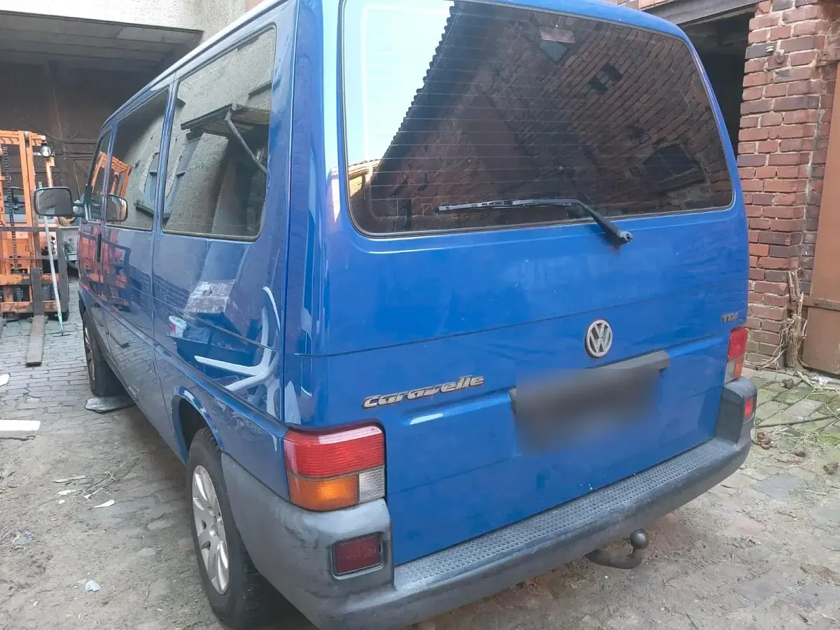 Gebraucht VW T4 102 PS (75 kW) 1999 Blau Van