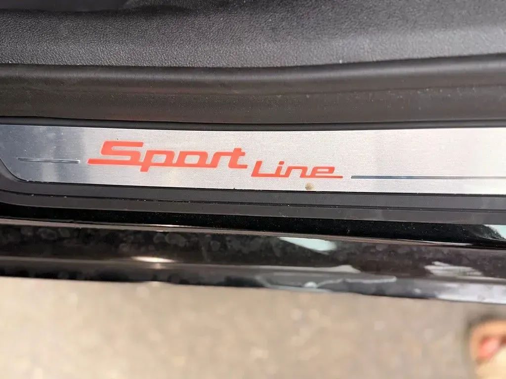 Gebraucht BMW 520 Sport Line 190 PS (139 kW) 2018 Schwarz Limousine