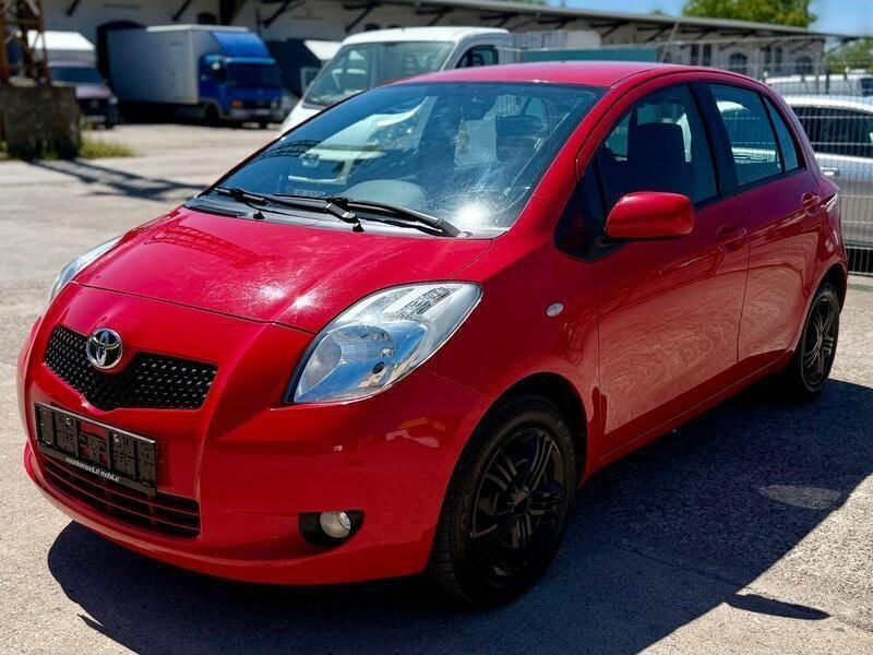 Rot Gebraucht 2008 Toyota Yaris Sol Kleinwagen | 4.190 € (Fairer Preis) - Bild 1/4