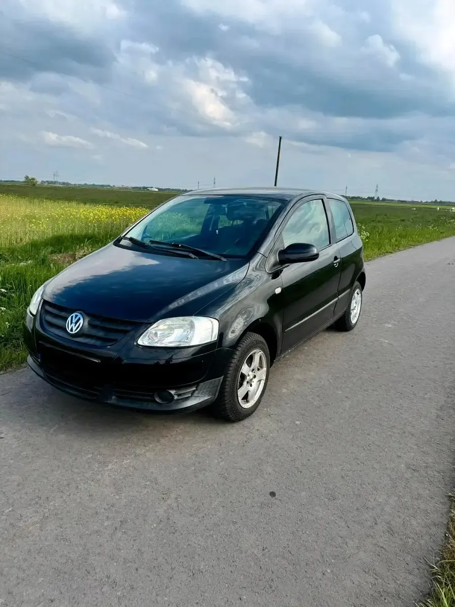 Używany VW Fox 55 KM (40 kW) 2006 Czarny Hatchback